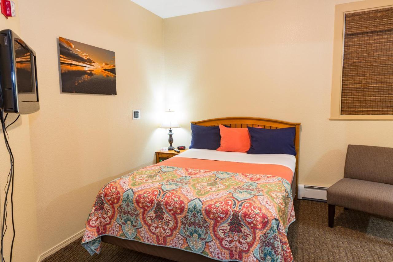 Hotel Cathlamet Exterior photo