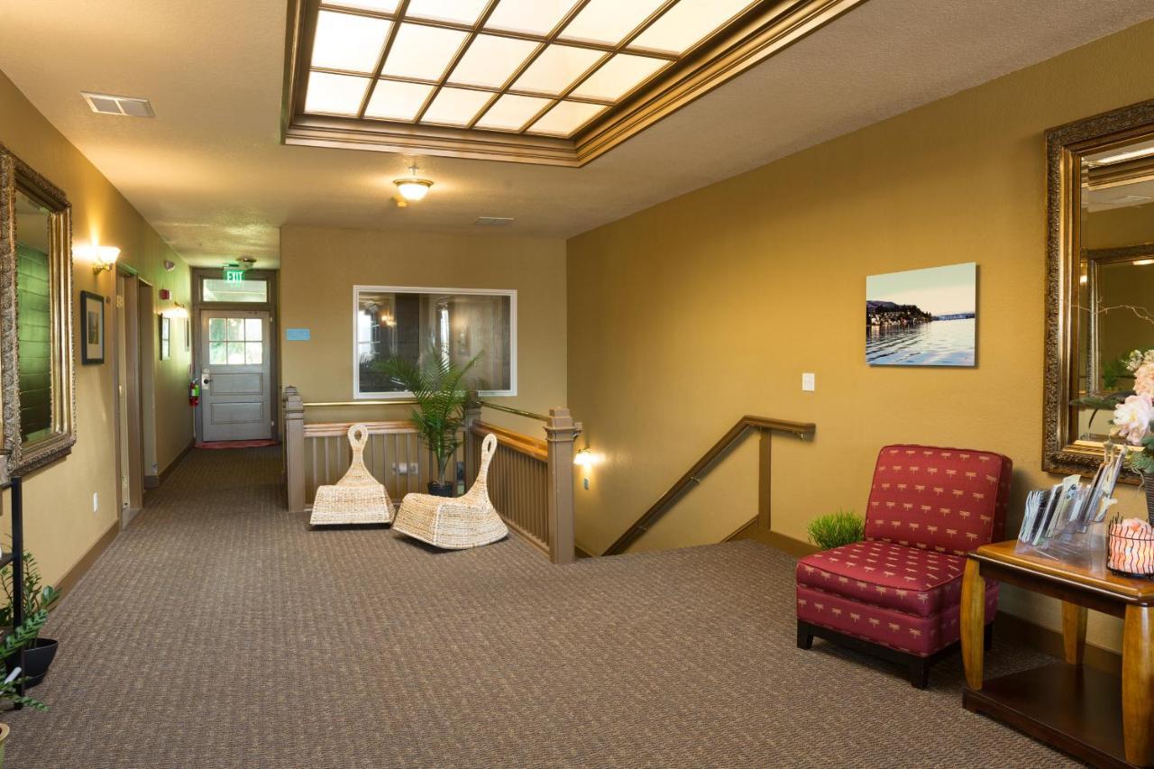 Hotel Cathlamet Exterior photo